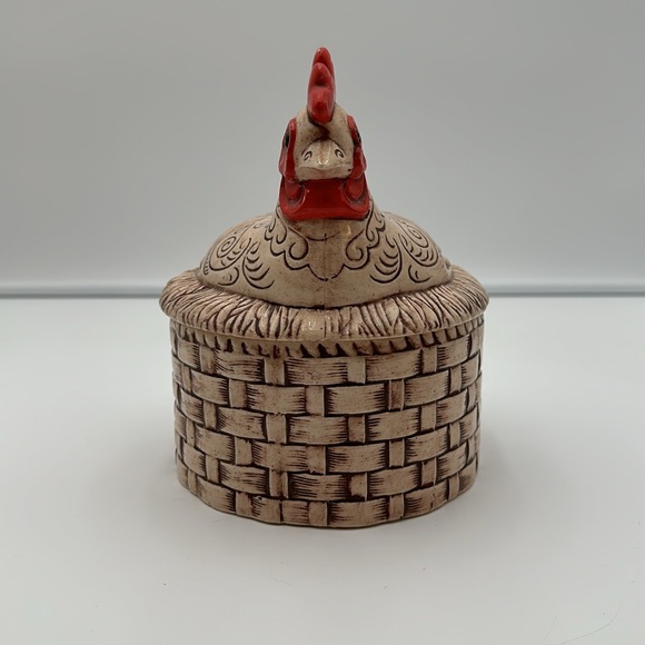 Vintage Chicken in a Nest Cookie Jar/Candy Dish - Picture 2 of 16